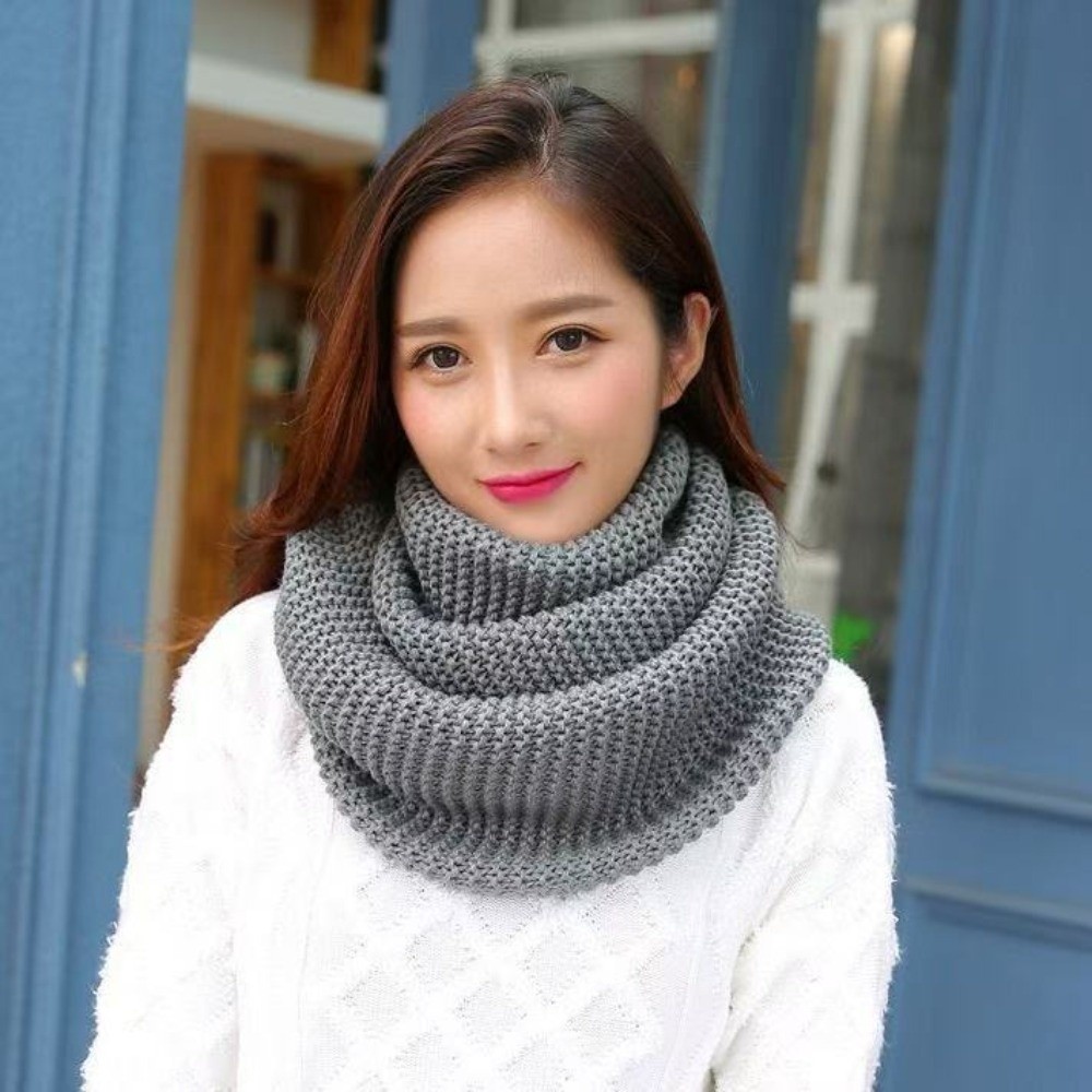 Warme effenkleurige infinity-s - Infinity Scarf Knit recensie en prijs